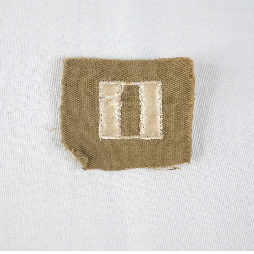 Vintage WWII era US Military Captain Rank Patch Tan Good Sew On Insignia
